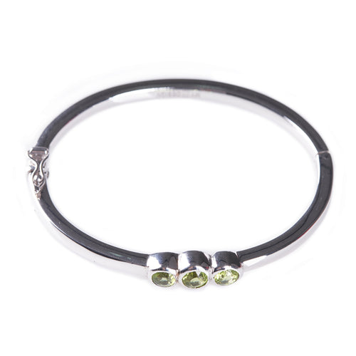 Burma Bangle in Peridot