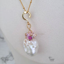 Load image into Gallery viewer, Flameball Pearl Pink Hue Necklace